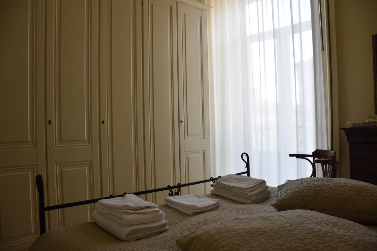 Al Teatro Massimo Couette-café Catane