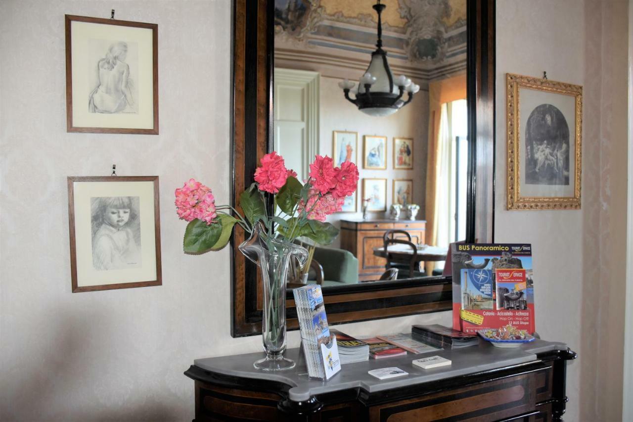Al Teatro Massimo Couette-café Catane